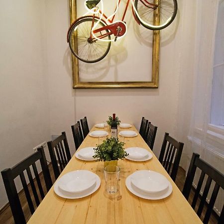 Cheerful And Cozy 2 Bedrooms 2 Bathrooms Apartment With Top Location Budapest Exterior photo